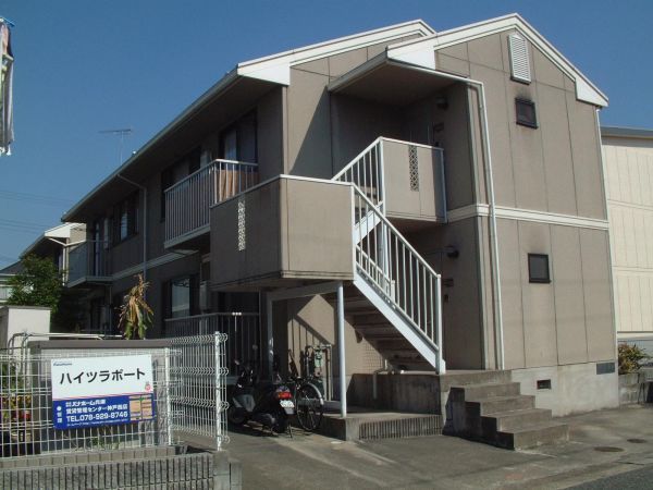 ドミエル井上