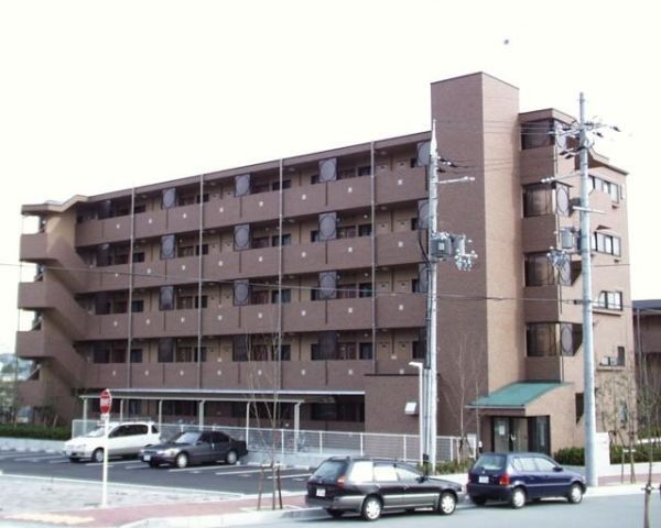 プラザハイツ二ツ屋Ｄ