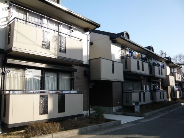 ビューラー村上