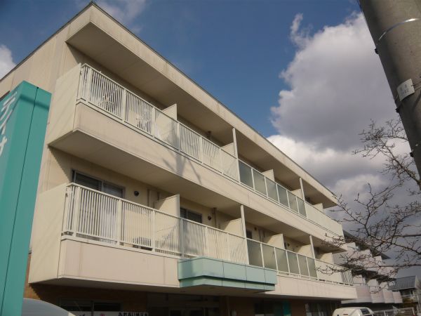 イーストヒルズ